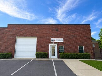 Plus de détails pour 311-317 Post Office Dr, Indian Trail, NC - Local d'activités à louer