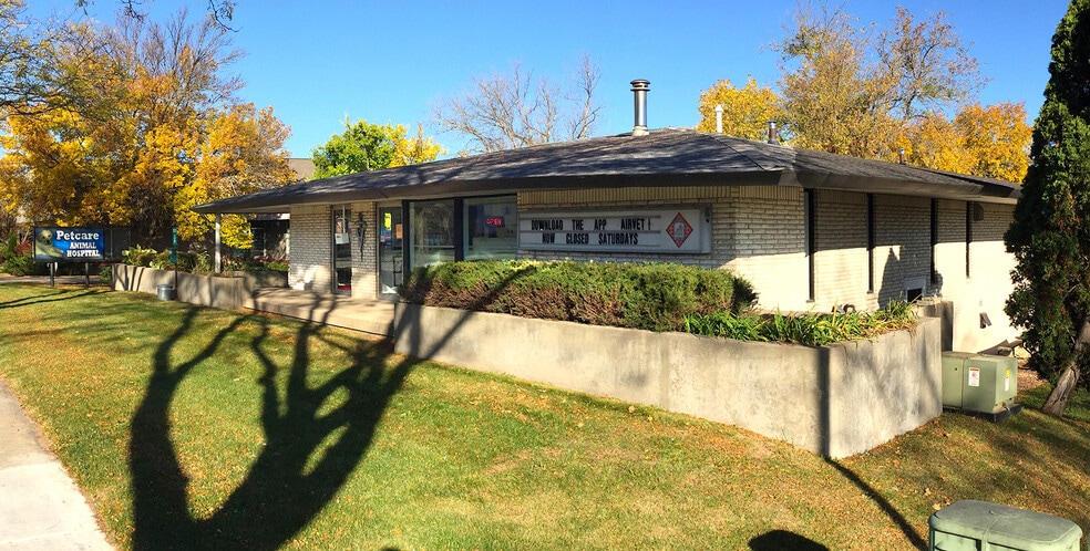 7530 Mineral Point Rd, Madison, WI for sale - Building Photo - Image 3 of 15