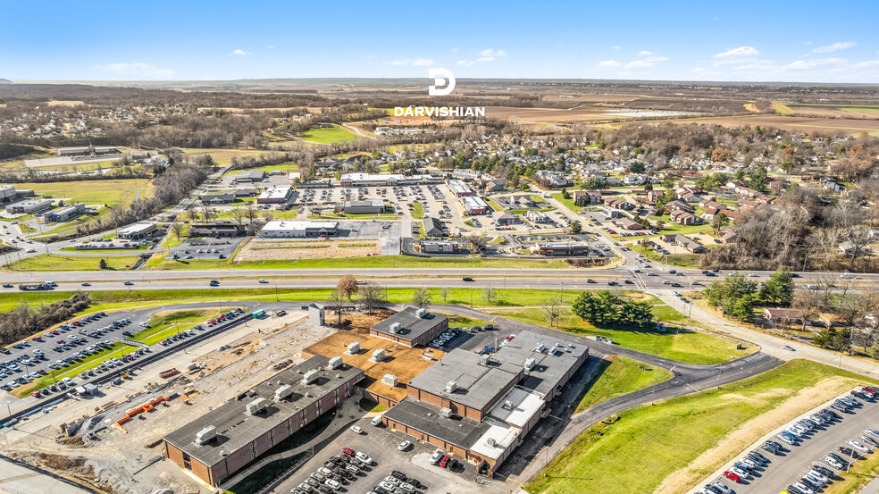 360 Columbia Ctr, Columbia, IL for sale - Building Photo - Image 3 of 29