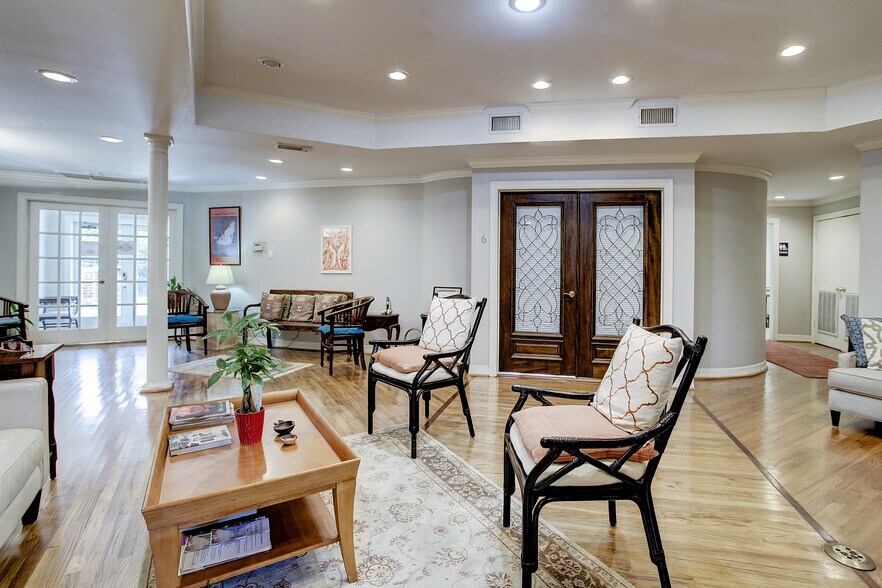 4314 Yoakum Blvd, Houston, TX à vendre - Photo intérieure - Image 2 de 21