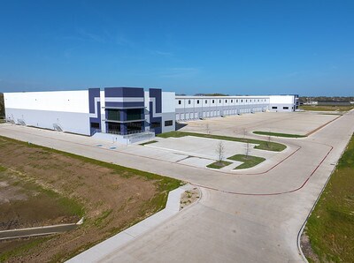 7560 S Sam Houston Pky E, Houston, TX à louer Photo du bâtiment- Image 1 de 8