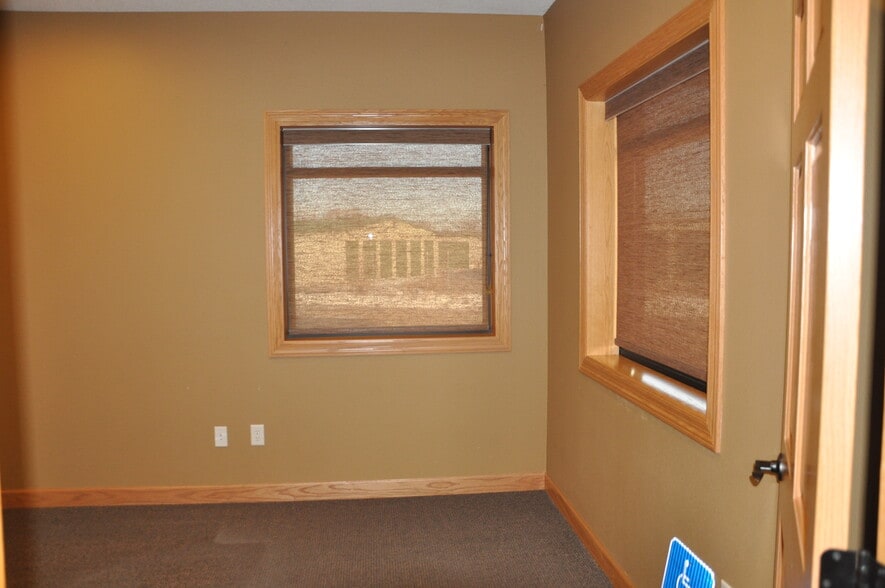 23823-23865 67th Ave, Saint Cloud, MN à louer - Photo du bâtiment - Image 3 de 16