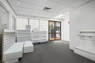 175 Lower Gibbes St, Roseville à louer Photo intérieure- Image 1 de 1