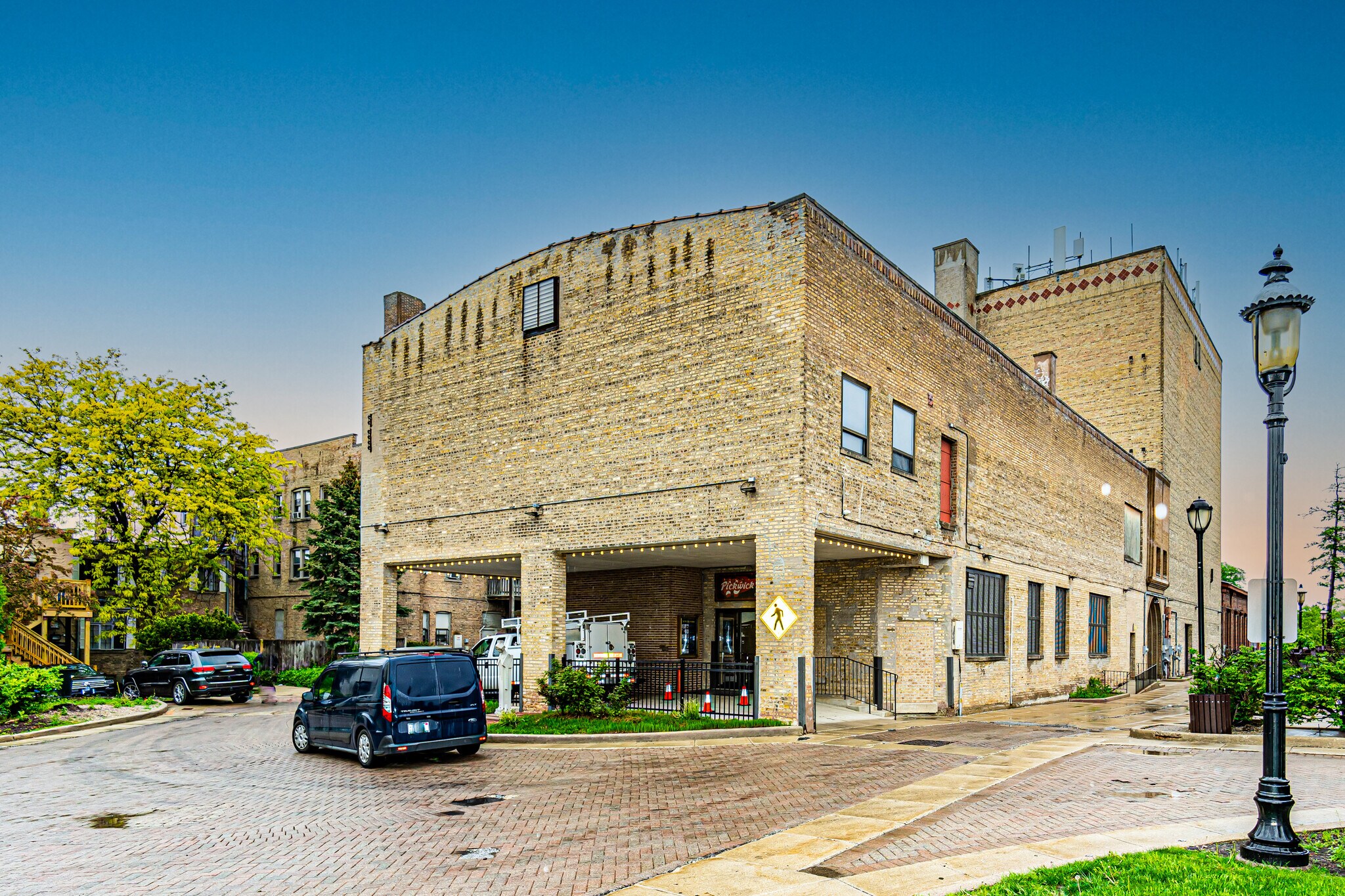 1-11 S Prospect Ave, Park Ridge, IL à louer Photo du bâtiment- Image 1 de 24