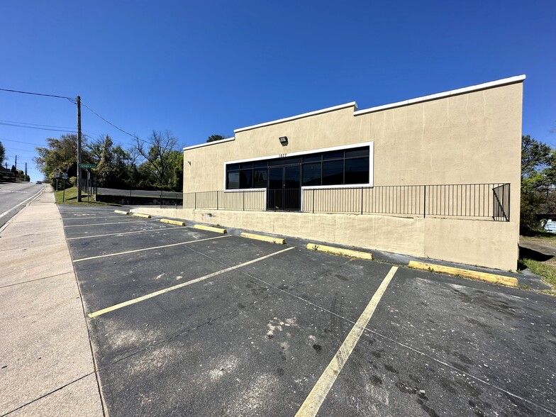 1877 Houston Ave, Macon-Bibb, GA for lease - Building Photo - Image 1 of 26