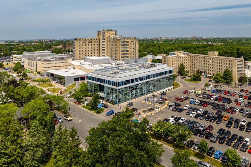 5345 Boul De L'assomption, Montréal, QC for lease - Aerial - Image 2 of 9