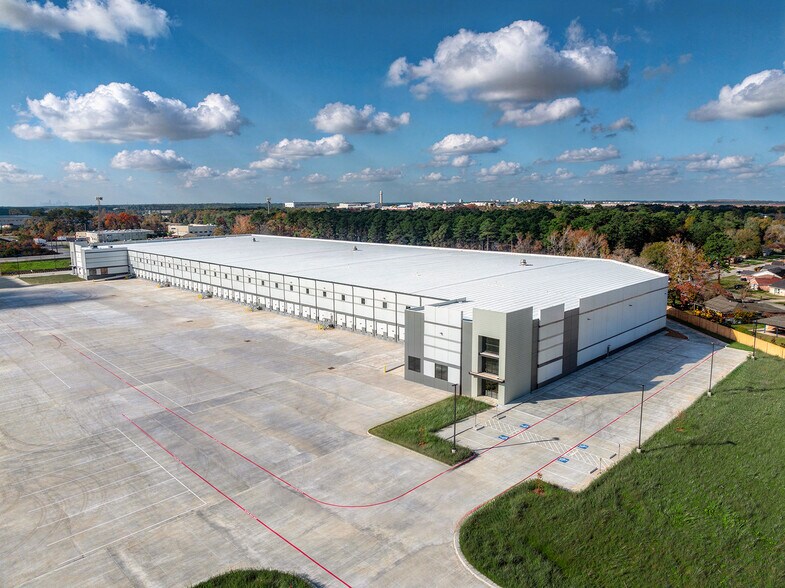 8311 FM 1960 Bypass Rd W, Humble, TX à louer - Photo du bâtiment - Image 3 de 5