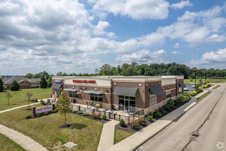 748 Gardner Rd, Springboro, OH à louer - Photo du bâtiment - Image 3 de 6