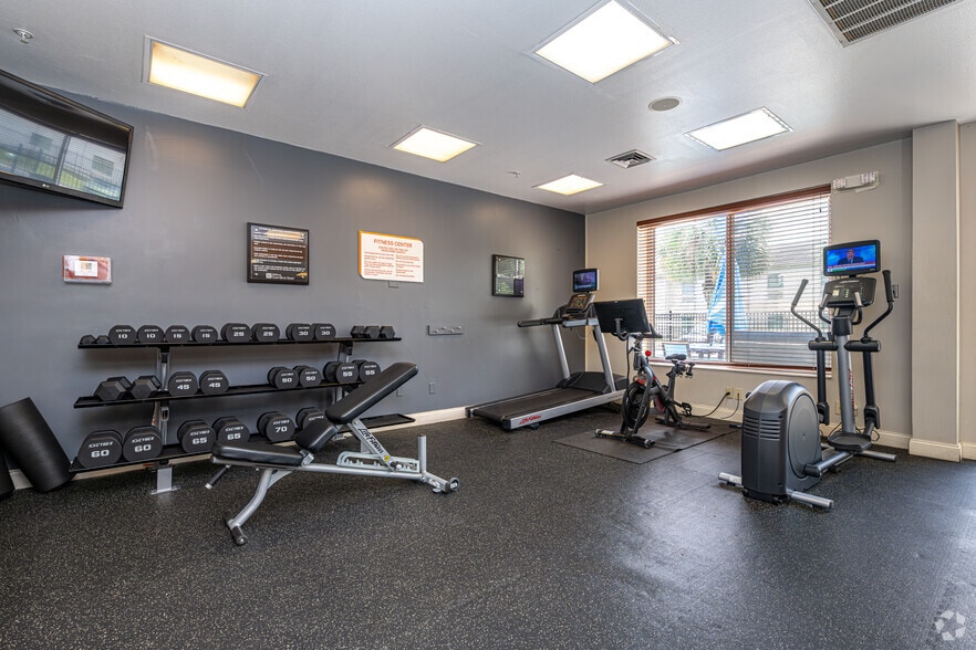 3330 Harding Blvd, Baton Rouge, LA for sale - Interior Photo - Image 3 of 15