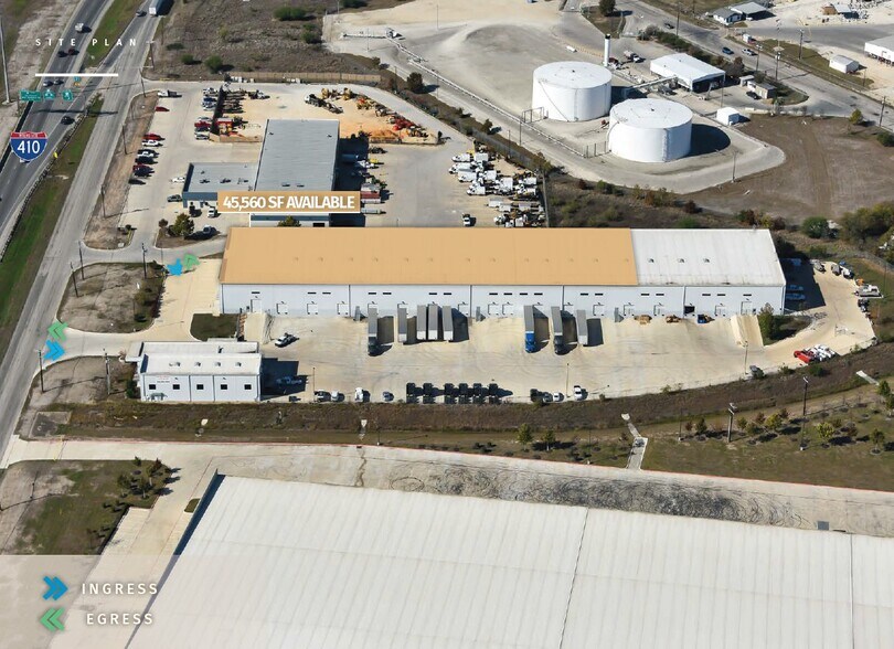 8106 NE Loop 410, San Antonio, TX à louer - Aérien - Image 2 de 12