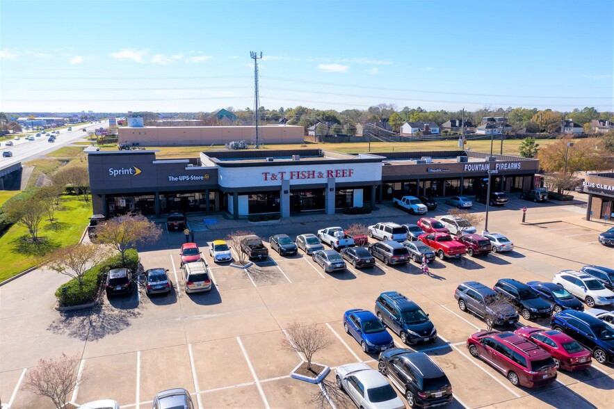 9400-9478 Highway 6 South, Houston, TX for lease - Building Photo - Image 2 of 11