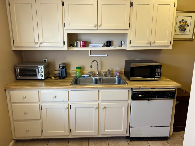 1330 Concord Rd, Smyrna, GA for lease - Interior Photo - Image 3 of 7