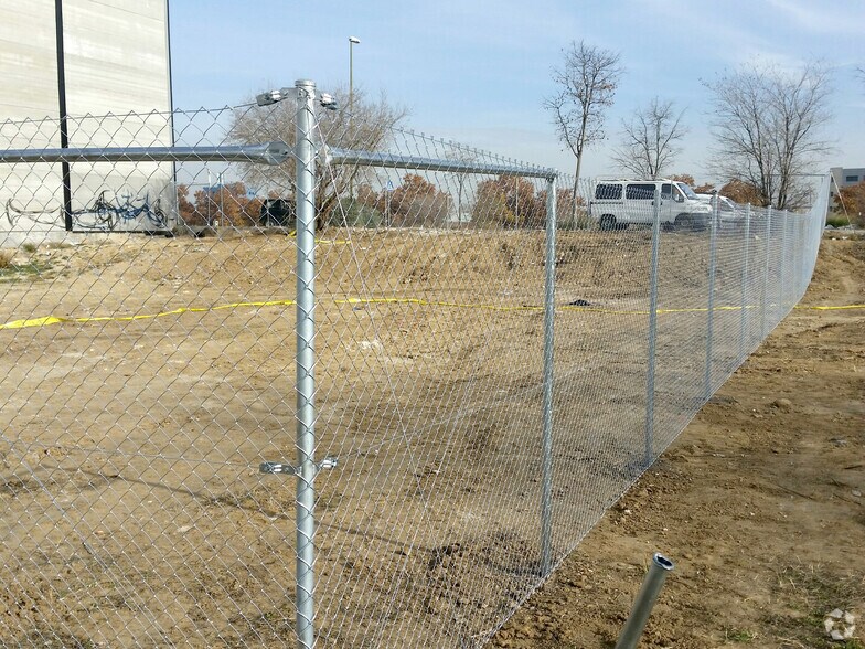 Calle de San Mamés, 96, Madrid, Madrid à vendre - Photo du bâtiment - Image 2 de 5