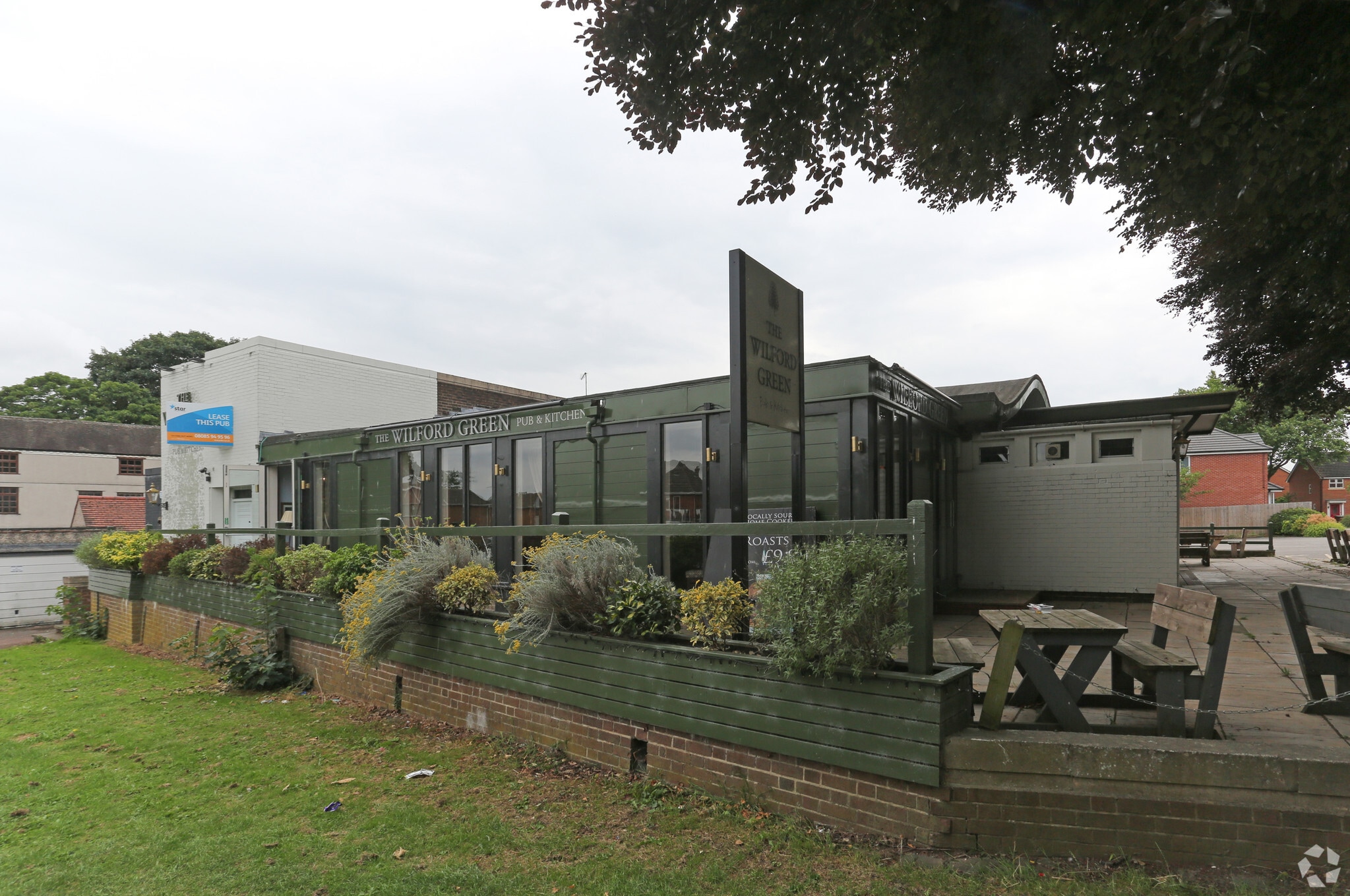 Wilford Ln, Nottingham for lease Primary Photo- Image 1 of 4