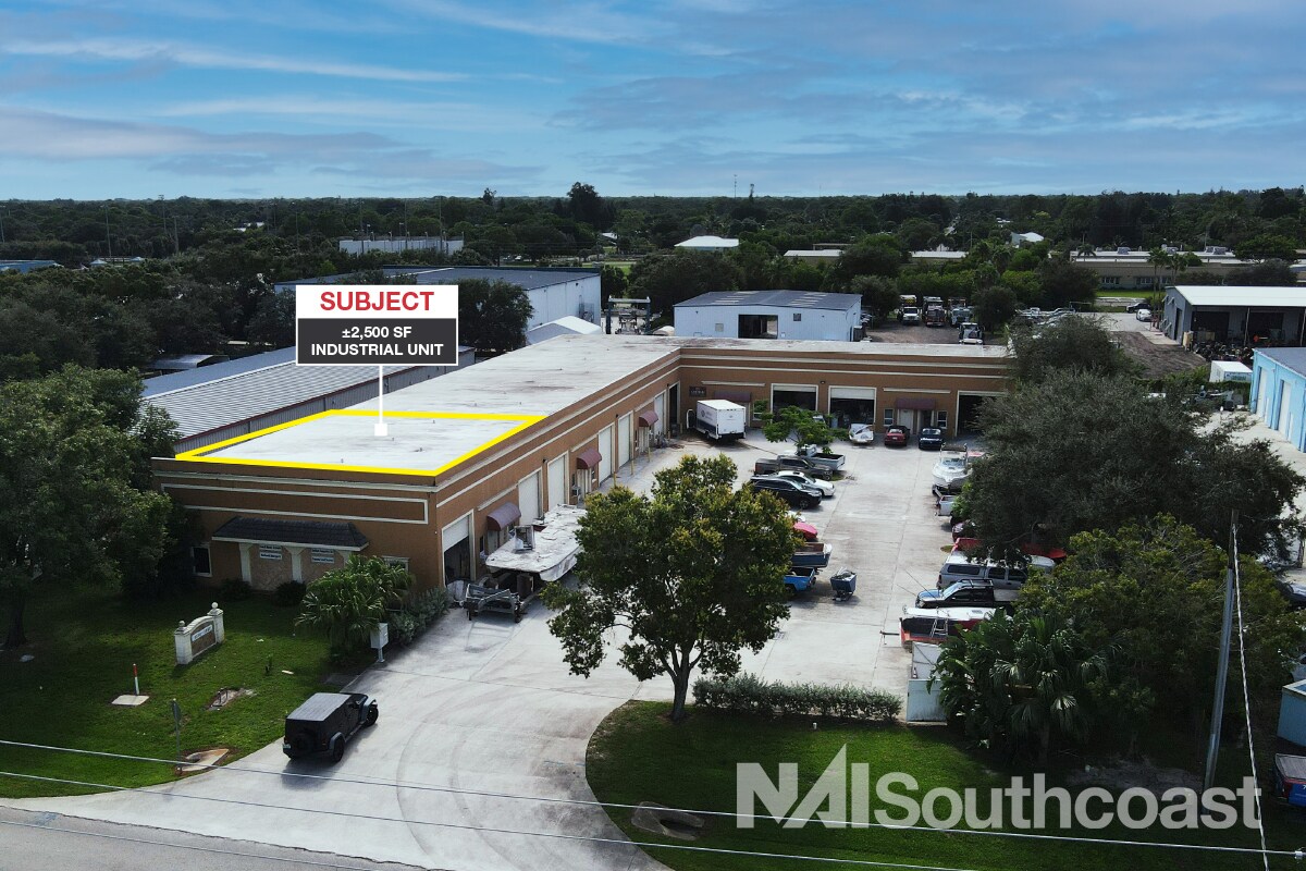 3330-3382 SE Gran Park Way, Stuart, FL for lease Primary Photo- Image 1 of 4
