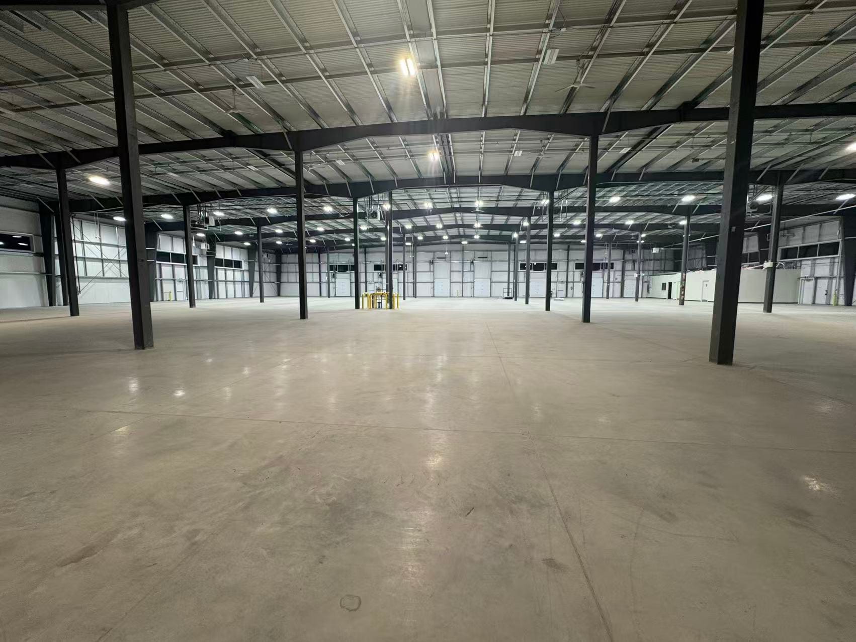 2 Bill Leathem Dr, Ottawa, ON for lease Interior Photo- Image 1 of 13