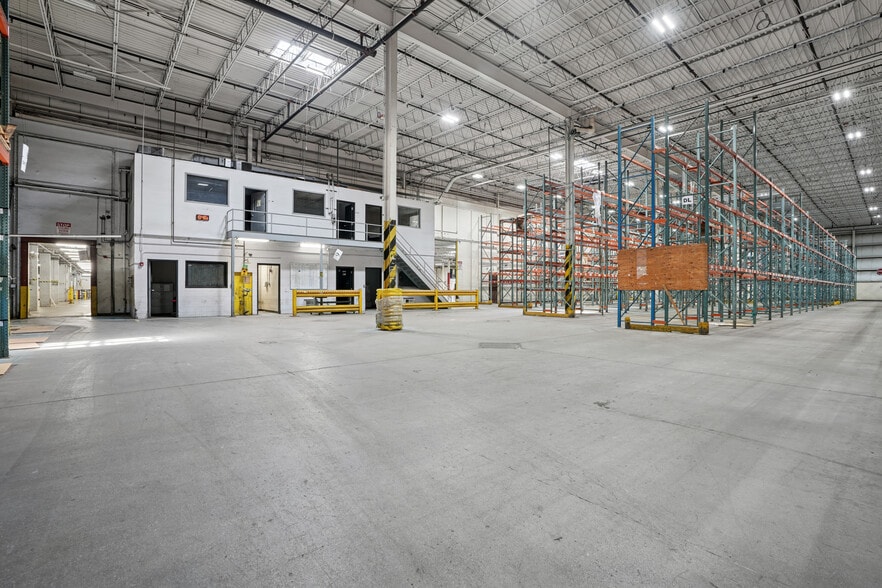 26 Wiggins Ave, Bedford, MA for lease - Building Photo - Image 3 of 7