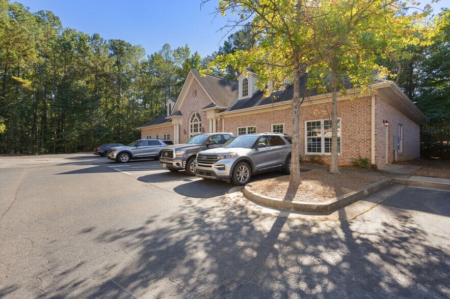 3500 Duluth Park Ln NW, Duluth, GA à vendre - Photo principale - Image 1 de 10