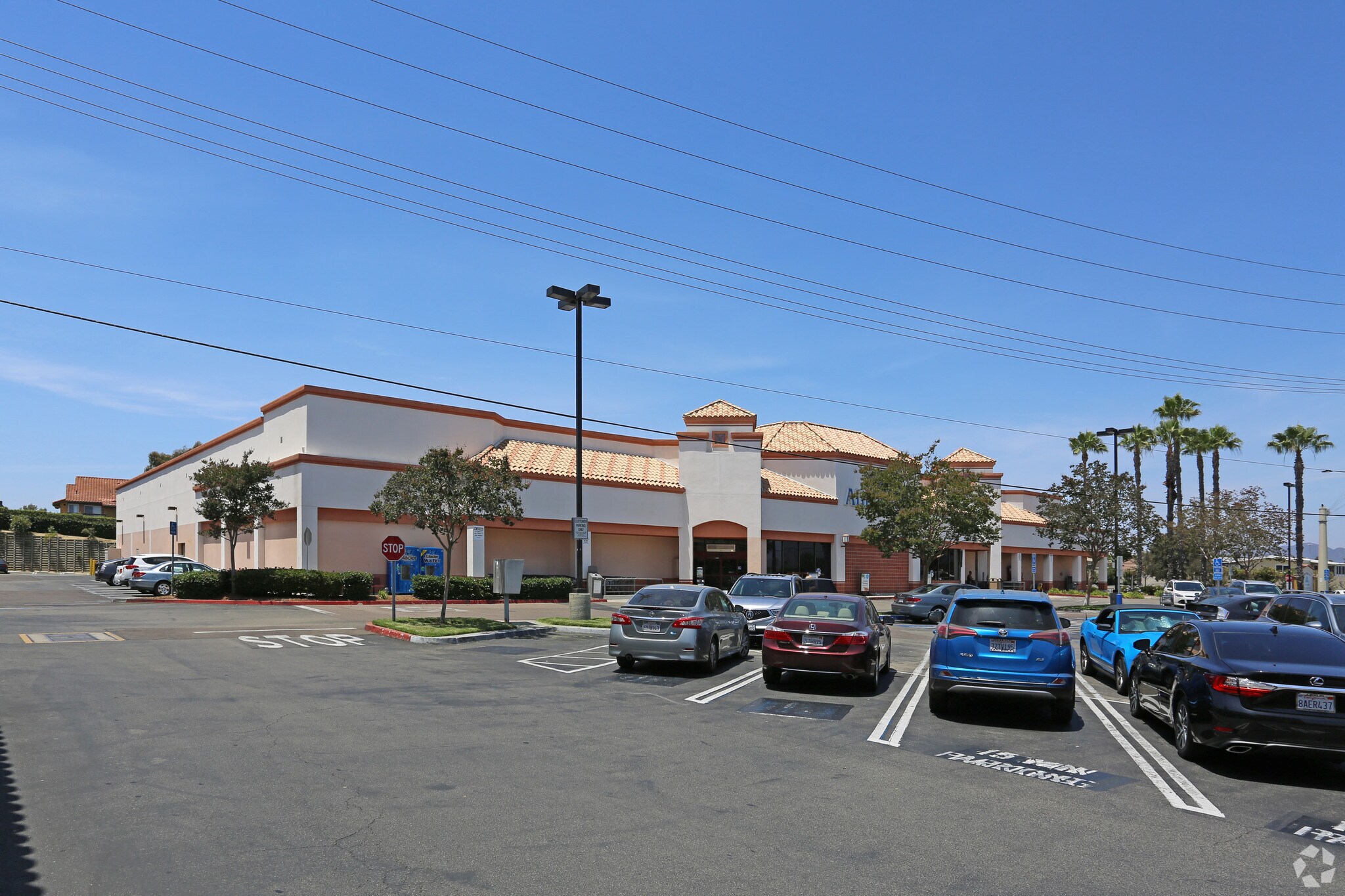 1929 W San Marcos Blvd, San Marcos, CA for lease Primary Photo- Image 1 of 8