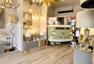 35-35A Swadford St, Skipton for lease Interior Photo- Image 2 of 3