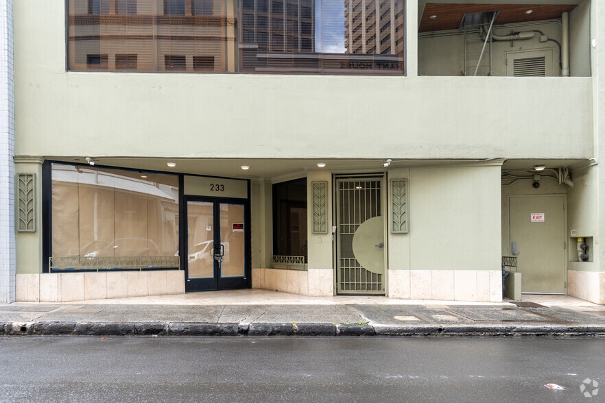 233 Merchant St, Honolulu, HI à vendre - Photo du bâtiment - Image 2 de 3