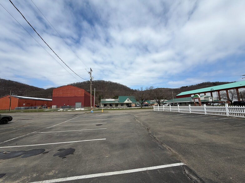 1000 Pennsylvania Ave W, Warren, PA à vendre - Photo principale - Image 1 de 1