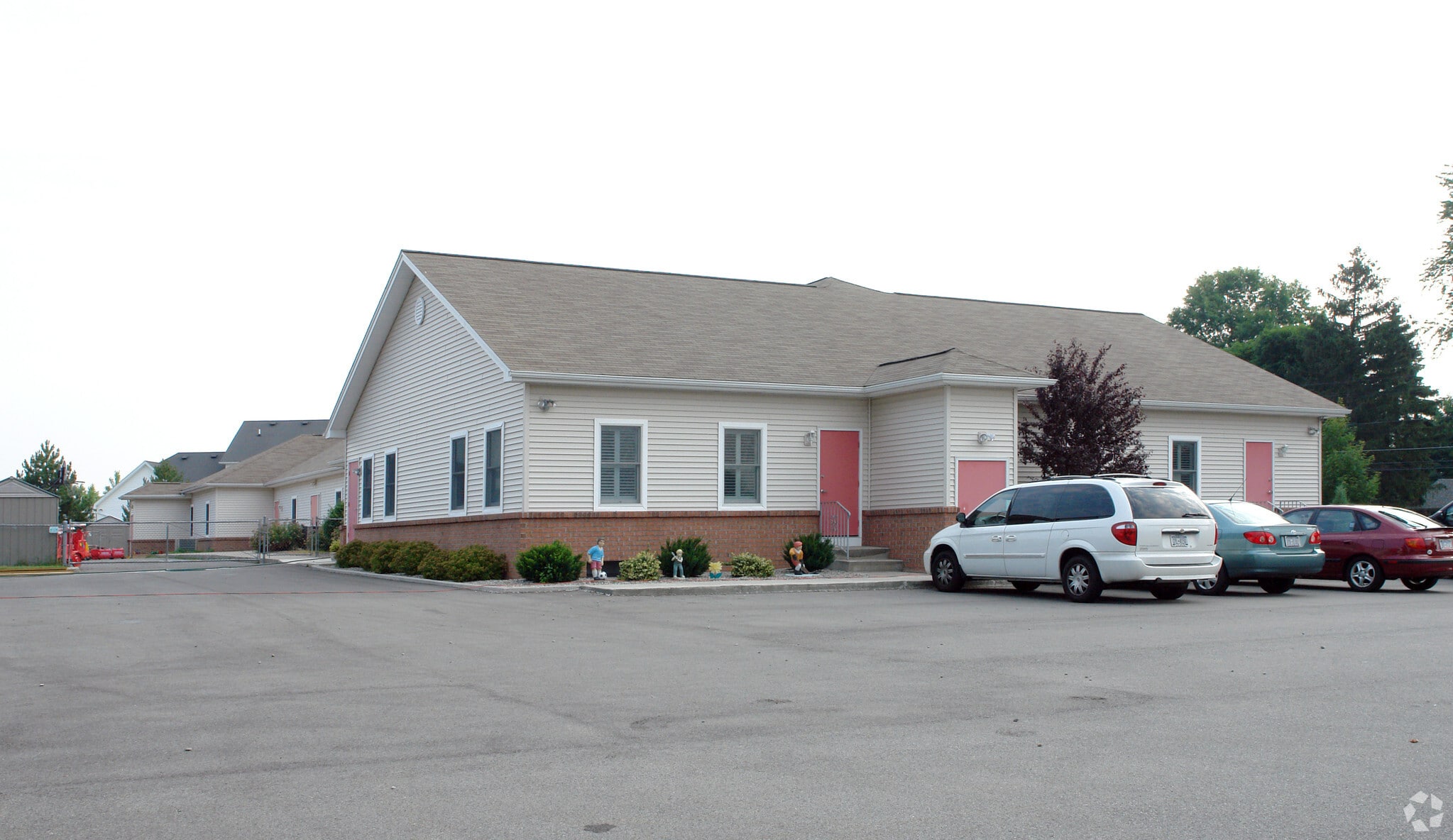124 Whittier Rd, Rochester, NY for lease Building Photo- Image 1 of 3