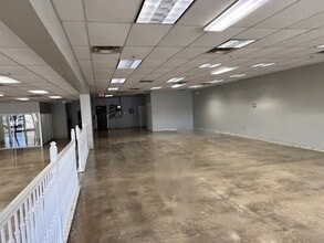 Rodney Parham Rd, Little Rock, AR à louer Photo intérieure- Image 2 de 5