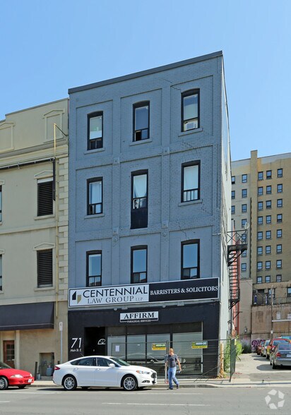 71 Main St E, Hamilton, ON à vendre - Photo principale - Image 1 de 1
