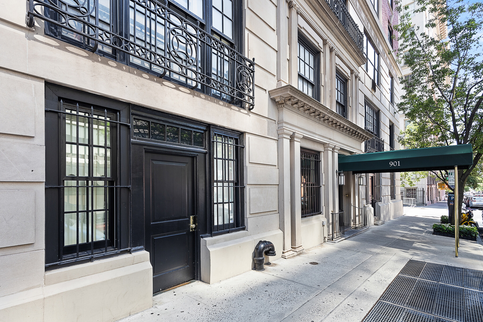 901-903 Lexington Ave, New York, NY for sale Building Photo- Image 1 of 13