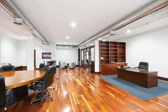 544-548 W 27th St, New York, NY for lease Interior Photo- Image 2 of 12