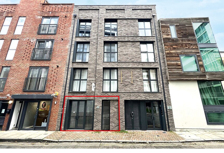 17-19 Umberston St, Londres à vendre - Photo du bâtiment - Image 3 de 7