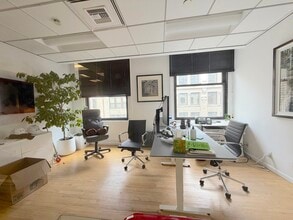 121-127 W 27th St, New York, NY for lease Interior Photo- Image 1 of 18