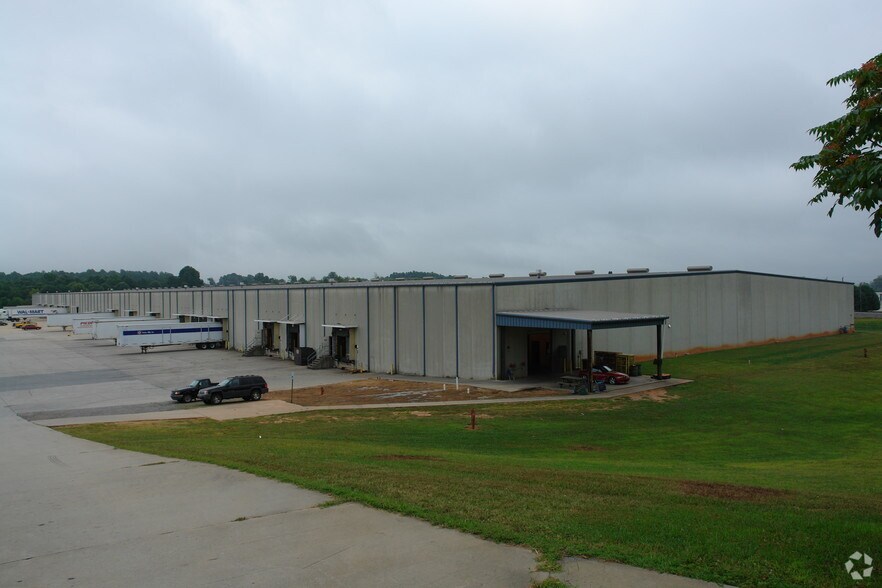 2727 Salisbury Hwy, Statesville, NC à louer - Photo du bâtiment - Image 3 de 7