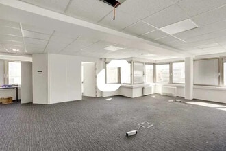 40 Rue Gabriel Crie, Malakoff for sale Interior Photo- Image 2 of 11