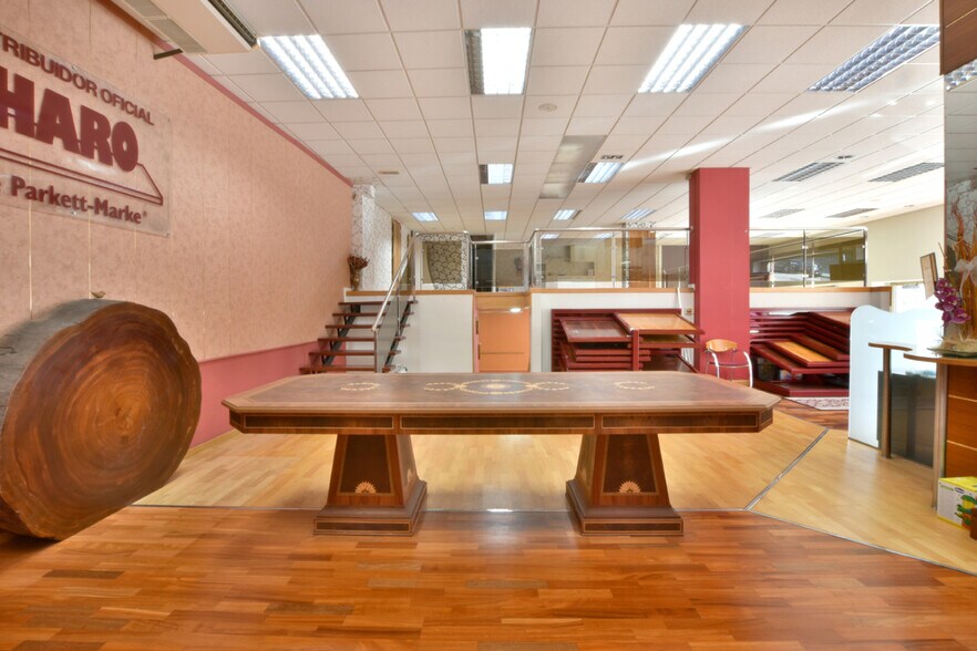 Commerce de détail dans Sant Feliu de Llobregat, Barcelona à vendre - Photo du bâtiment - Image 3 de 34