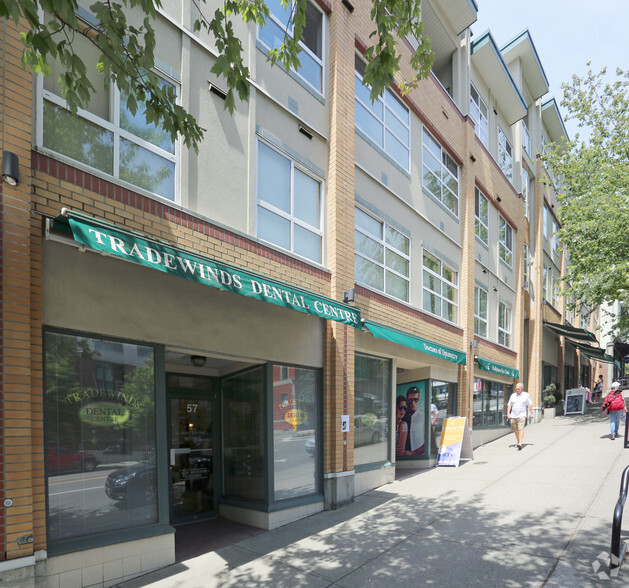 51-65 Lonsdale Ave, North Vancouver, BC for lease - Building Photo - Image 2 of 6