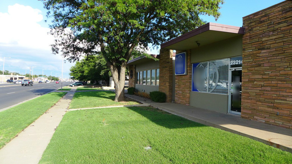 2321 50th St, Lubbock, TX à vendre - Autre - Image 1 de 1