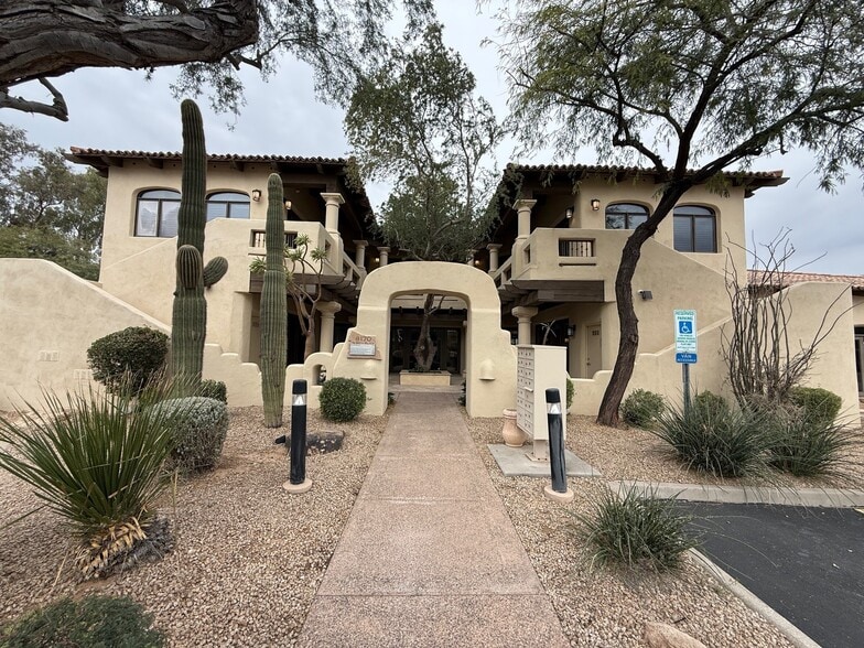 8170 N 86th Pl, Scottsdale, AZ for lease - Building Photo - Image 1 of 23
