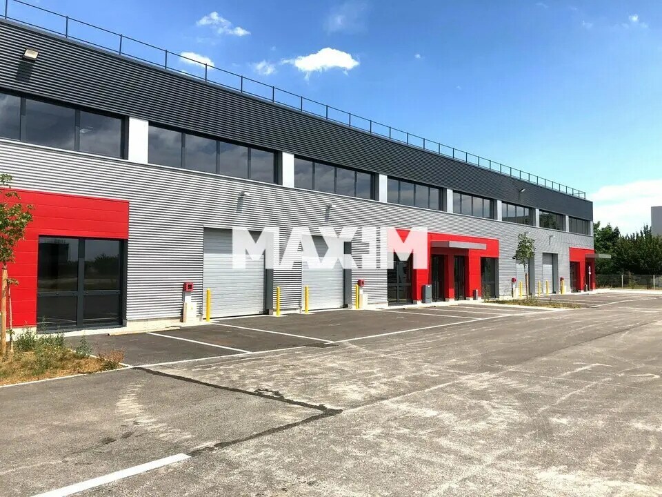 4 Allée Du 22 Janvier 1993, Longvic for lease Primary Photo- Image 1 of 2