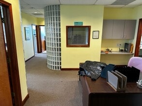 2290 10th Ave N, Lake Worth, FL for lease Interior Photo- Image 2 of 6