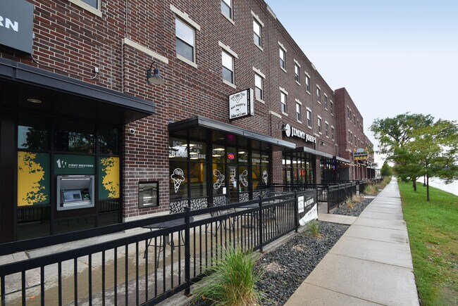 Plus de détails pour 1414 12th Ave N, Fargo, ND - Commerce de détail à louer