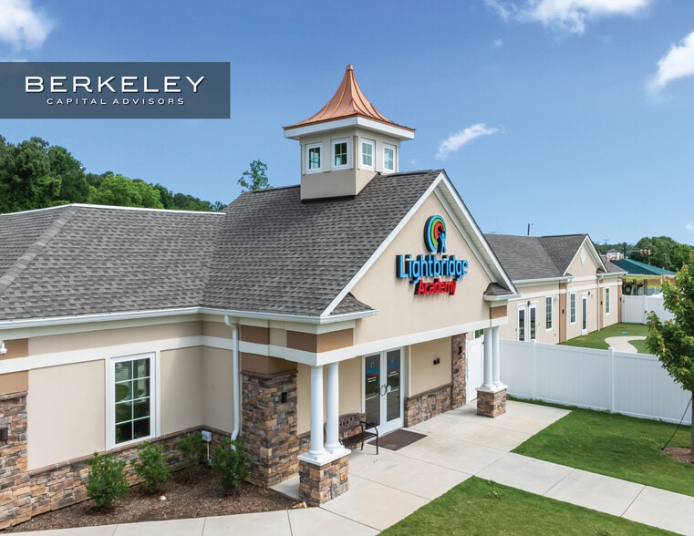 12830 Eastfield Rd, Huntersville, NC for sale - Building Photo - Image 1 of 6