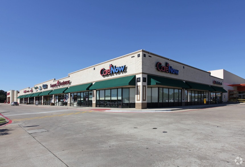 3824-3980 S Carrier Pky, Grand Prairie, TX for lease - Building Photo - Image 1 of 12