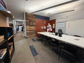 22105-22123 W 83rd St, Shawnee, KS for lease Interior Photo- Image 2 of 4