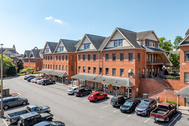 Plus de détails pour 525-545 Main St, Laurel, MD - Plusieurs types d'espaces à louer