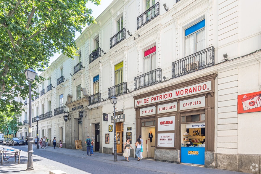 Calle del Duque de Alba, 15, Madrid, Madrid for lease - Building Photo - Image 3 of 7