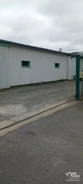 Flex dans Nantes à louer - Photo du bâtiment - Image 2 de 13