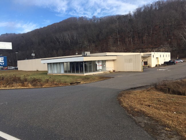 Plus de détails pour 415 1st Ave, Nitro, WV - Industriel à louer