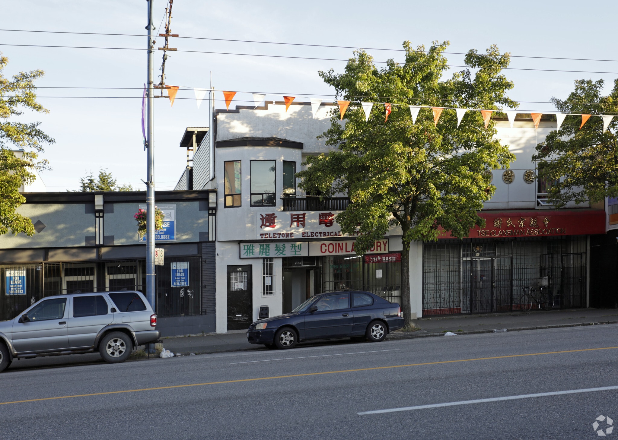 742-744 E Hastings St, Vancouver, BC for sale Primary Photo- Image 1 of 1